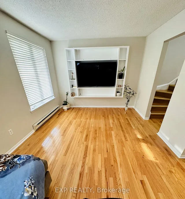 Additional image 10 of 22 Rosset Cres Unit 22