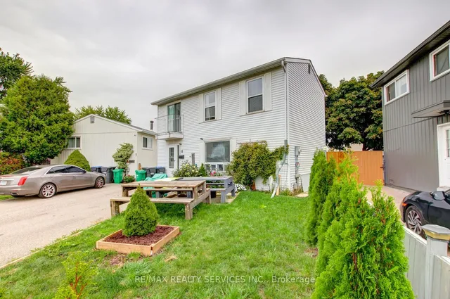 Additional image 2 of 8 Heatherside Crt