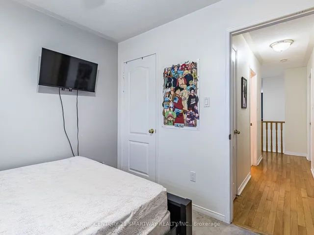 Additional image 21 of 32 Creekwood Dr