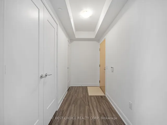 Additional image 6 of 65 Annie Craig Dr Unit 1008