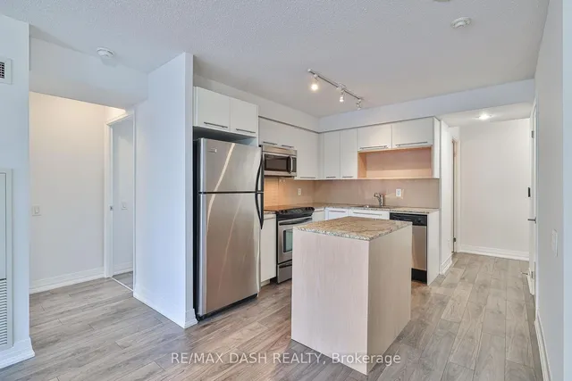 Additional image 19 of 25 Carlton St Unit 2010