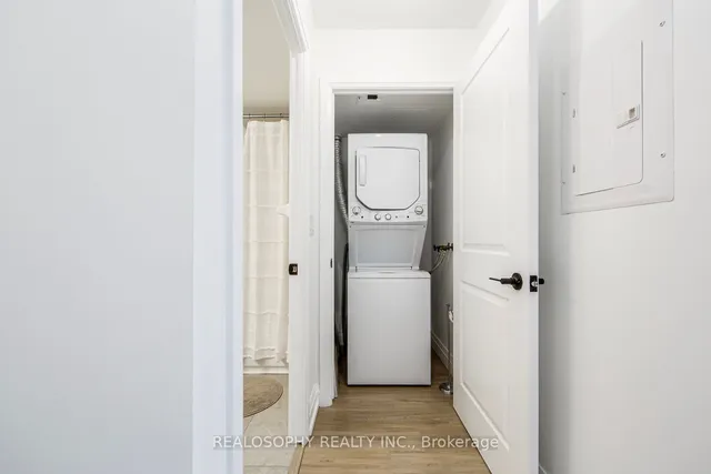 Additional image 16 of 3650 Kingston Rd Unit 805