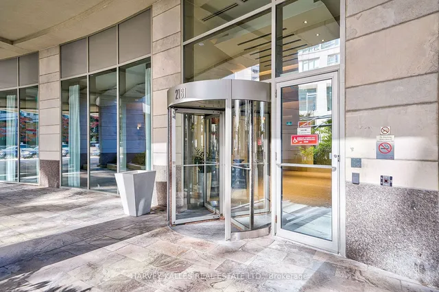 Additional image 4 of 2181 Yonge St Unit 1612