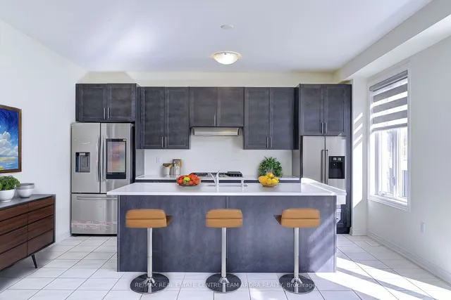 Additional image 15 of 379 Valleyway Dr