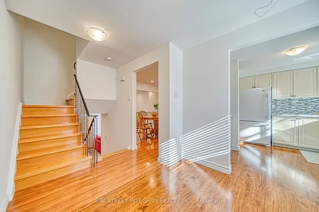 Additional image 13 of 100 Rusty Crestway