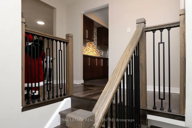 Additional image 6 of 18 Wright St