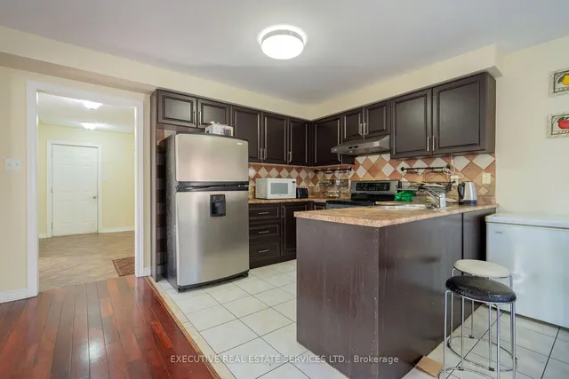 Additional image 11 of 41 Fallstar Cres