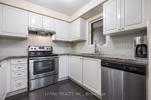 Additional image 12 of 225 Torbarrie Rd