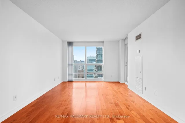 Additional image 10 of 763 Bay St Unit 3011