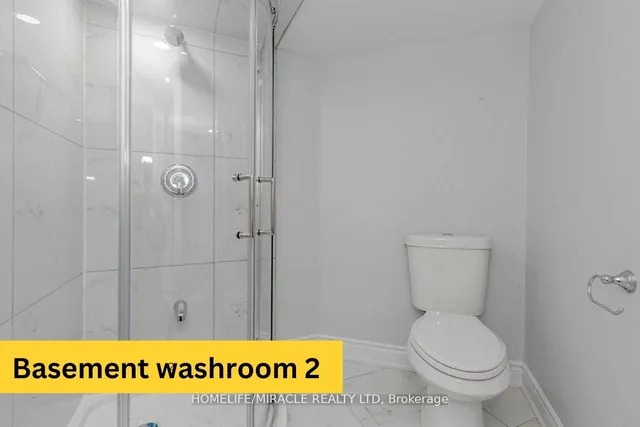 Additional image 31 of 44 Leatherhead Crt