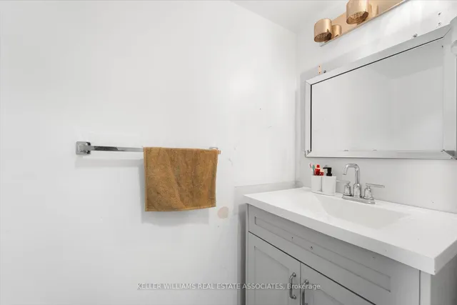 Additional image 21 of 4 Kings Cross Rd Unit 1402