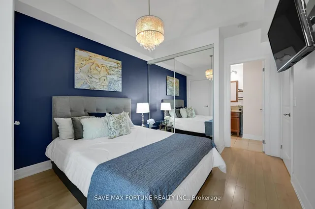 Additional image 18 of 100 John St Unit 2109