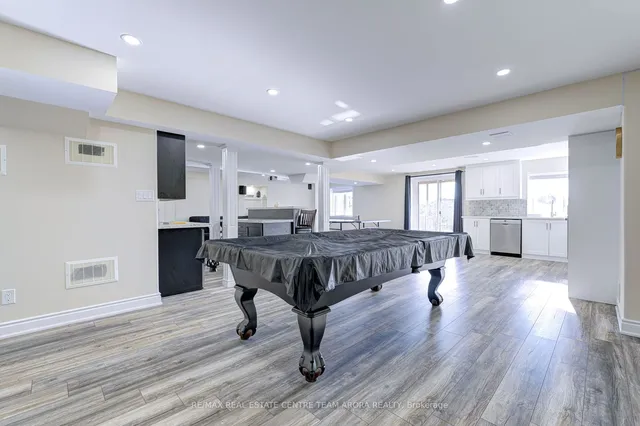 Additional image 31 of 46 Angelgate Rd