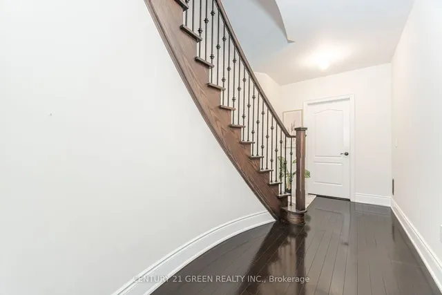 Additional image 27 of 20 Foothills Cres