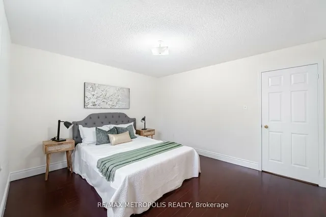 Additional image 18 of 27 Prince Cres