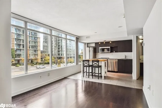 Additional image 13 of 15 Brunel Crt Unit 201