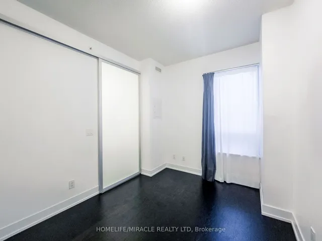 Additional image 15 of 7 Kenaston Gdns Unit 121