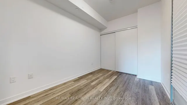 Additional image 22 of 250 Lawrence Ave Unit 501