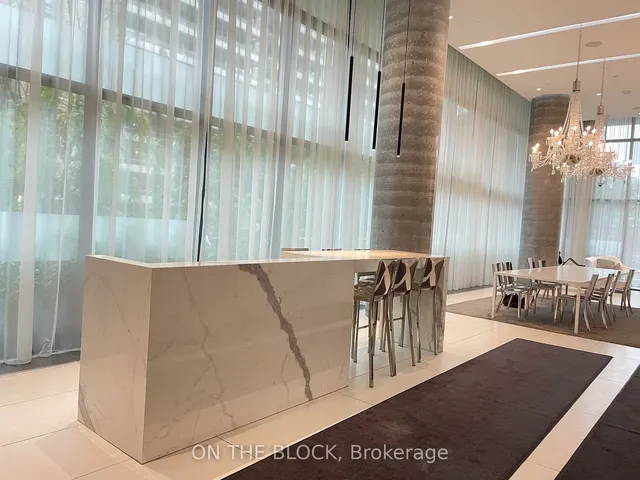 Additional image 2 of 185 Roehampton Ave Unit 509