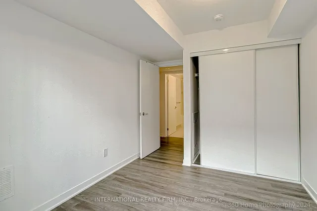 Additional image 18 of 40 Ed Clark Gardens Blvd Unit TH19