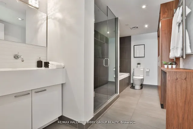 Additional image 21 of 55 Stewart St Unit 637