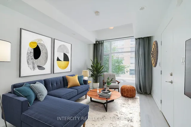 Additional image 3 of 1321 Gerrard St Unit 5