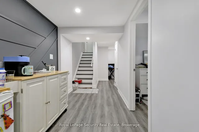 Additional image 26 of 80 Aspermont Cres