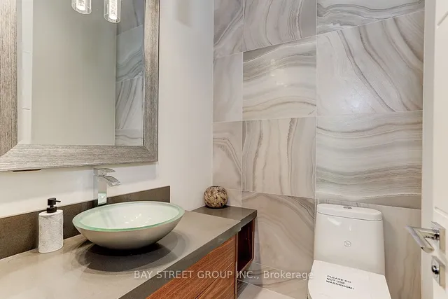 Additional image 19 of 22 Carmichael Ave