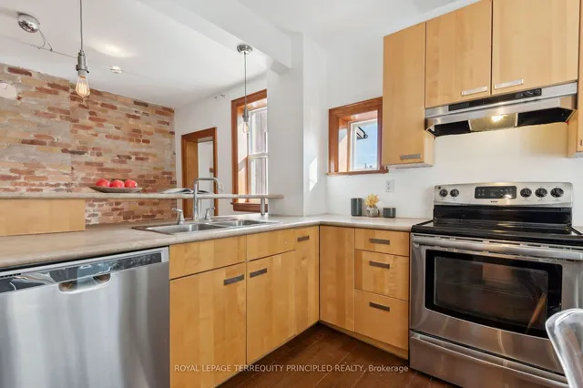 Additional image 4 of 39 Oakwood Ave