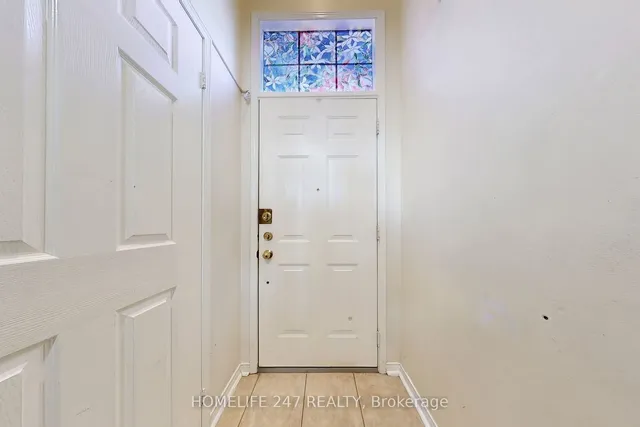 Additional image 21 of 82 Conn Smythe Dr