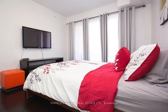 Additional image 16 of 3033 Finch Ave Unit 2049