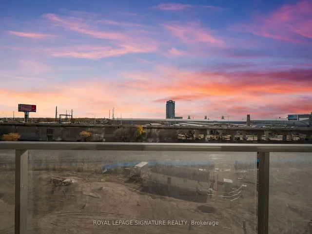 Additional image 40 of 55 East Liberty Unit 512