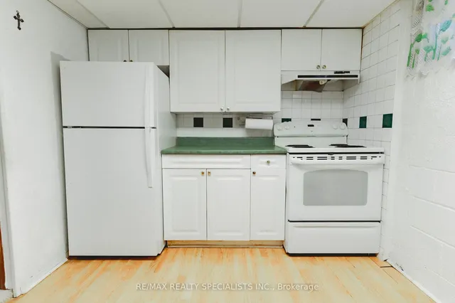 Additional image 38 of 2 Allonsius Dr