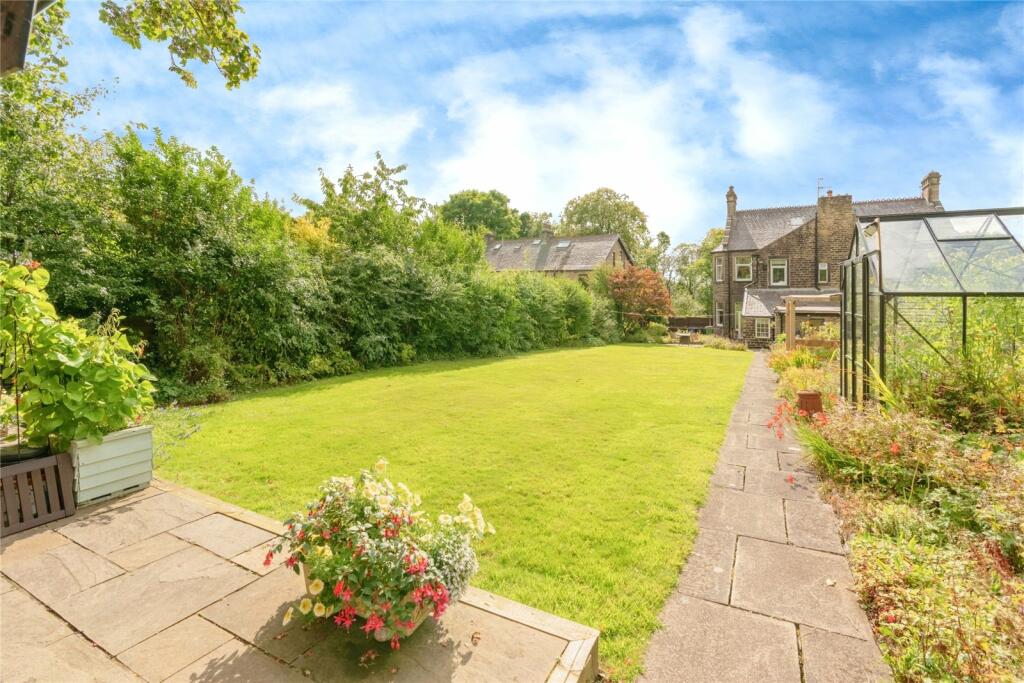 Additional image 3 of Queens Park Road, Burnley, Lancashire, BB10