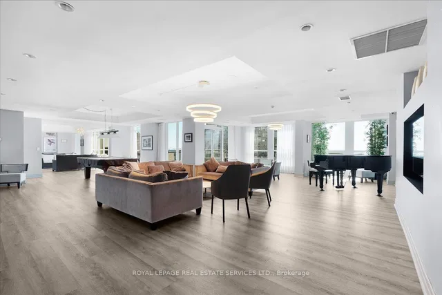 Additional image 16 of 628 Fleet St Unit 327