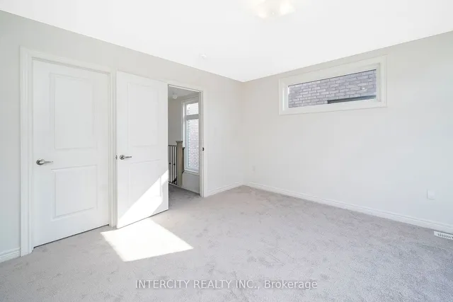 Additional image 22 of 12 Queenpost Dr
