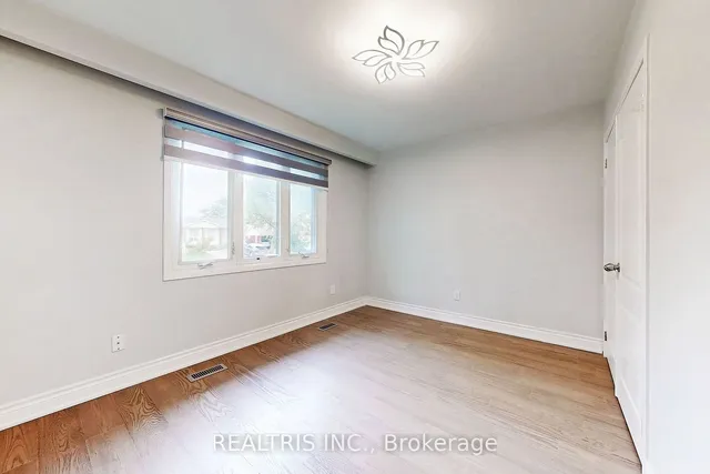 Additional image 27 of 36 Tealham Dr