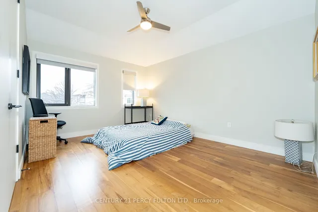 Additional image 18 of 323 Douglas Ave