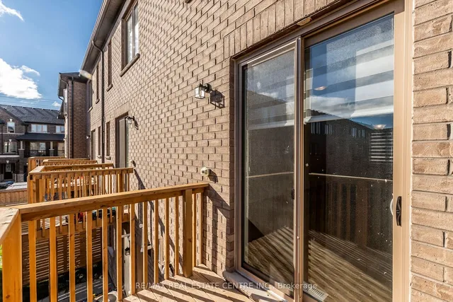 Additional image 19 of 17 Arcola St