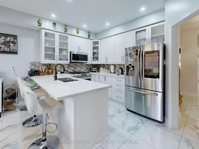 Additional image 10 of 64 Prue Crt