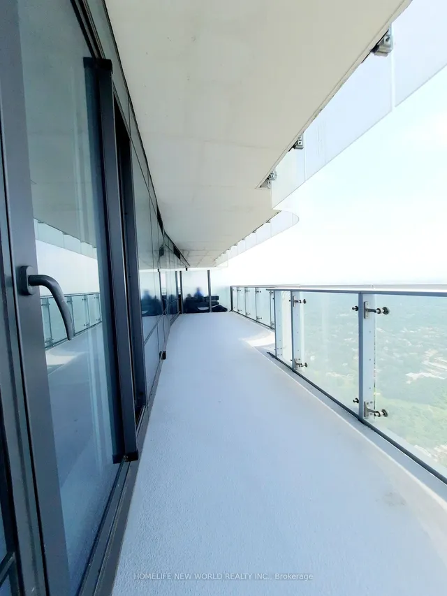 Additional image 19 of 1 Bloor St Unit 6902