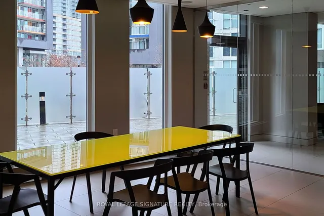 Additional image 29 of 70 Queens Wharf Rd Unit 807