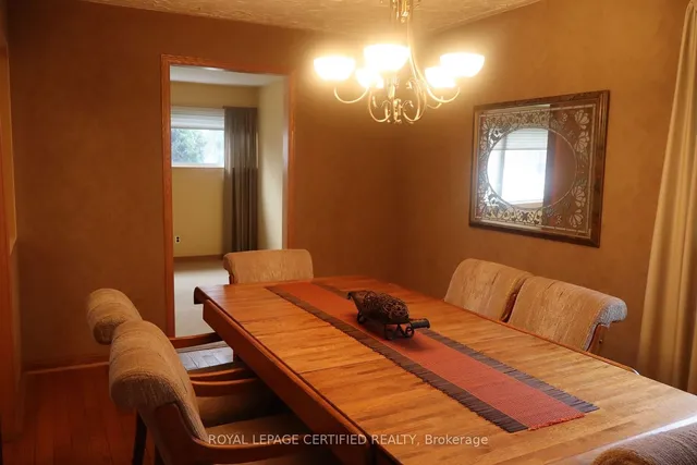 Additional image 8 of 35 Ladore Dr