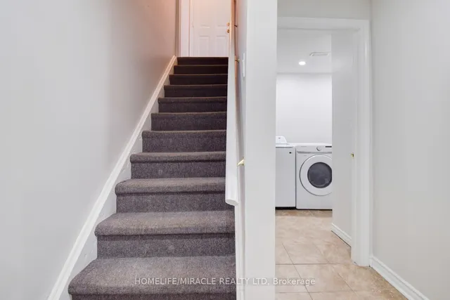 Additional image 31 of 46 Clementine Dr