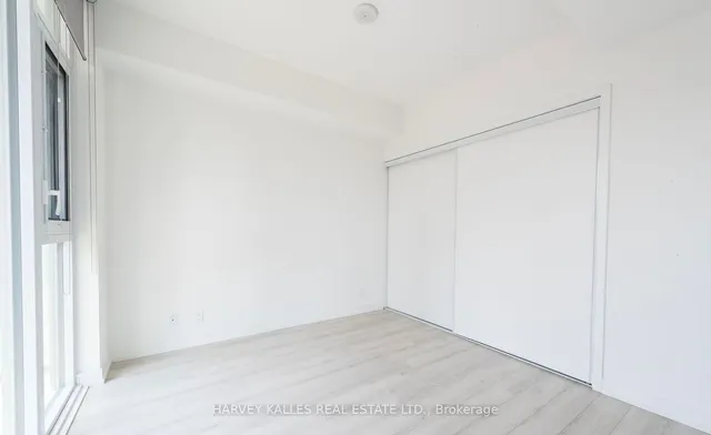 Additional image 11 of 33 Helendale Ave Unit 2409