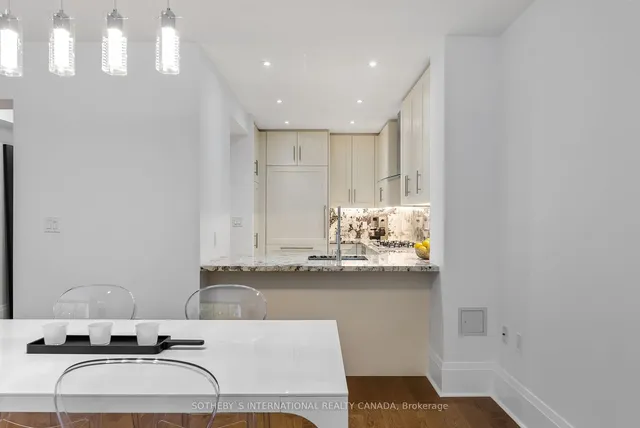 Additional image 29 of 29 Queens Quay Unit Th 115
