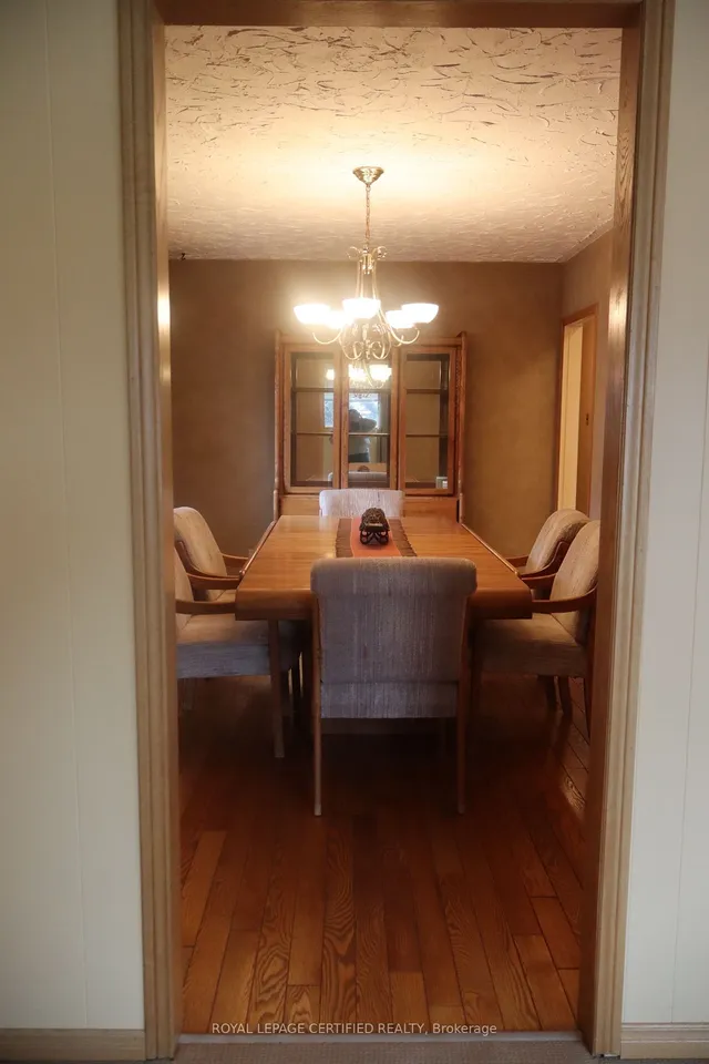 Additional image 7 of 35 Ladore Dr
