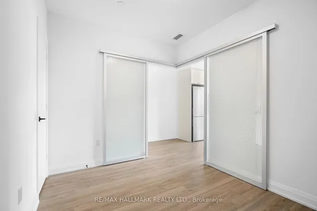 Additional image 12 of 50 George Butchart Dr Unit 118