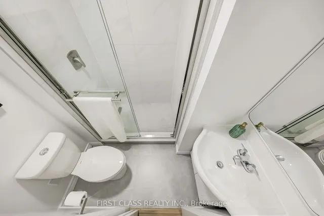 Additional image 23 of 106 Chester Le Blvd Unit 112