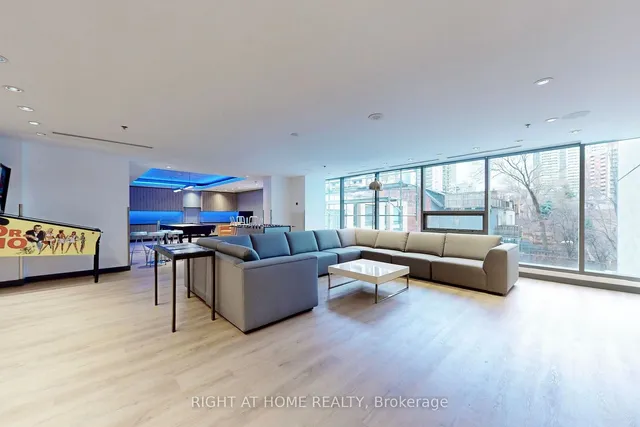 Additional image 35 of 281 Mutual St Unit 2708